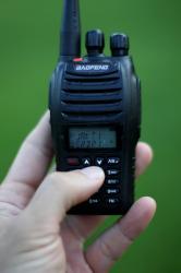 Komradio Baofeng UV-B5 Dual band