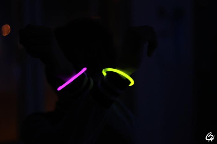 Glow in the dark sticks