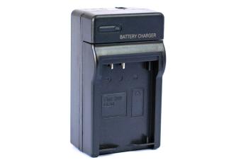 Batteriladdare 12V/230V f&ouml;r Nikon EN-EL20