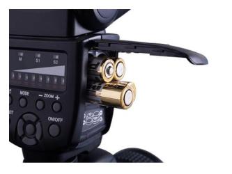 Blixt YongNuo Speedlite YN560