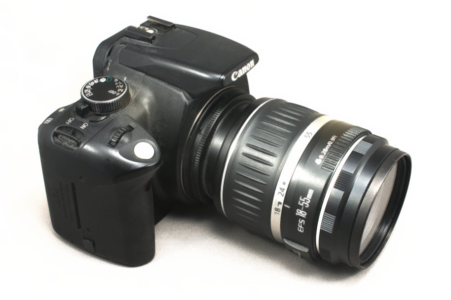Kamera med reverseringsring, omvänt objektiv och makroring